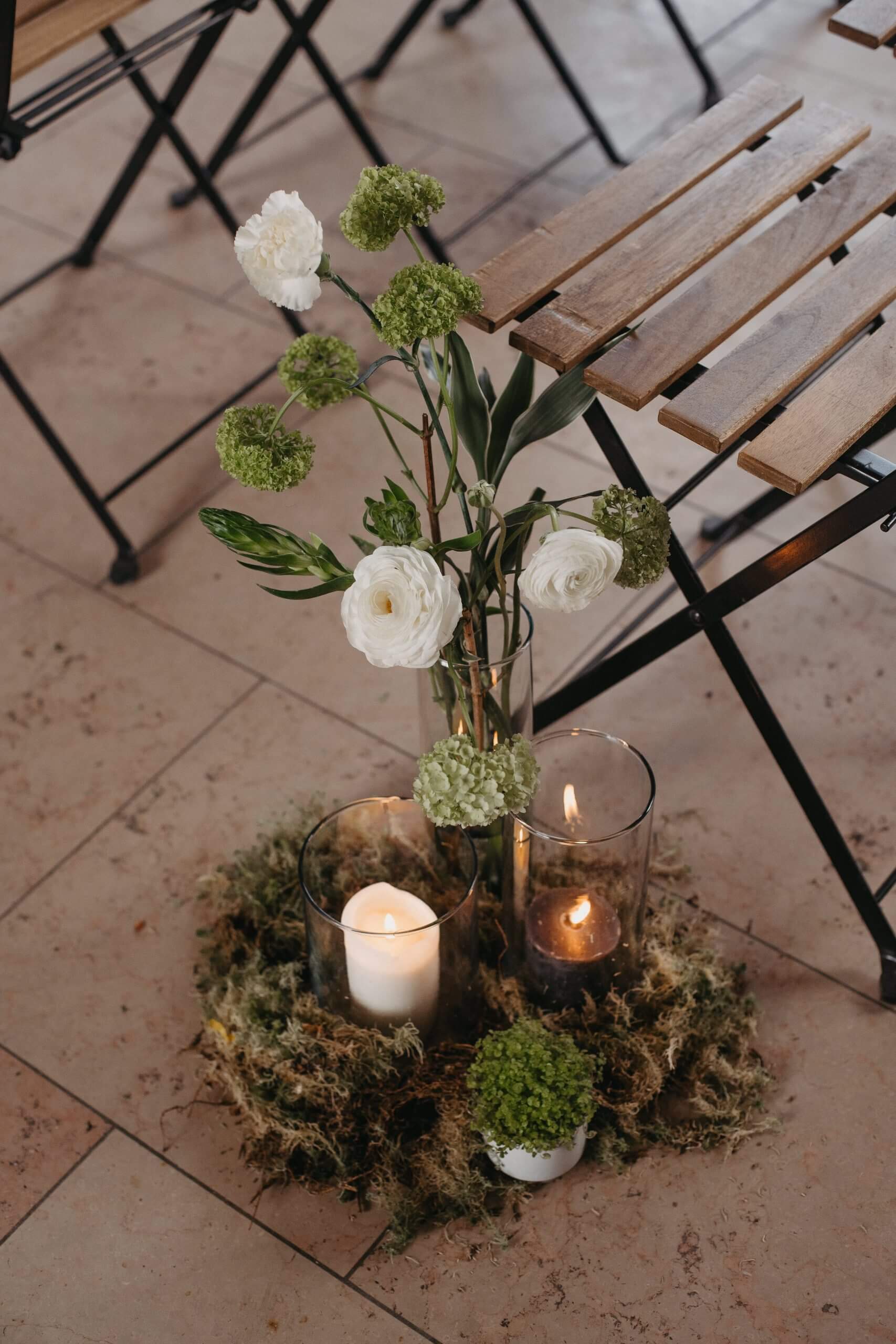 Décoration allée de mariage bougies